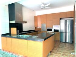 Ford Avenue (D10), Detached #536353091